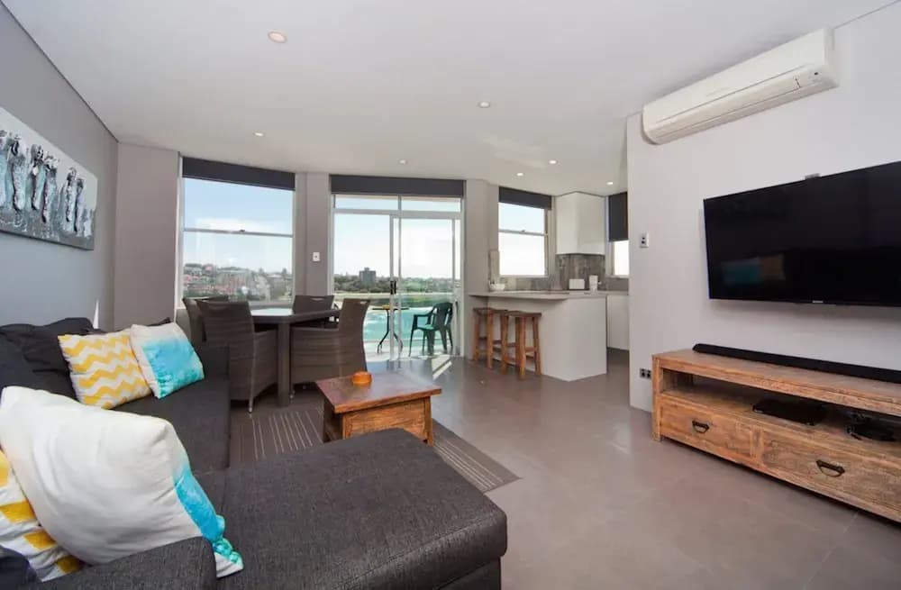 WT21 Gorgeous Coogee Views 2 beds - photo 13