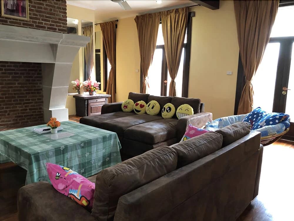 Baan White House - photo 2