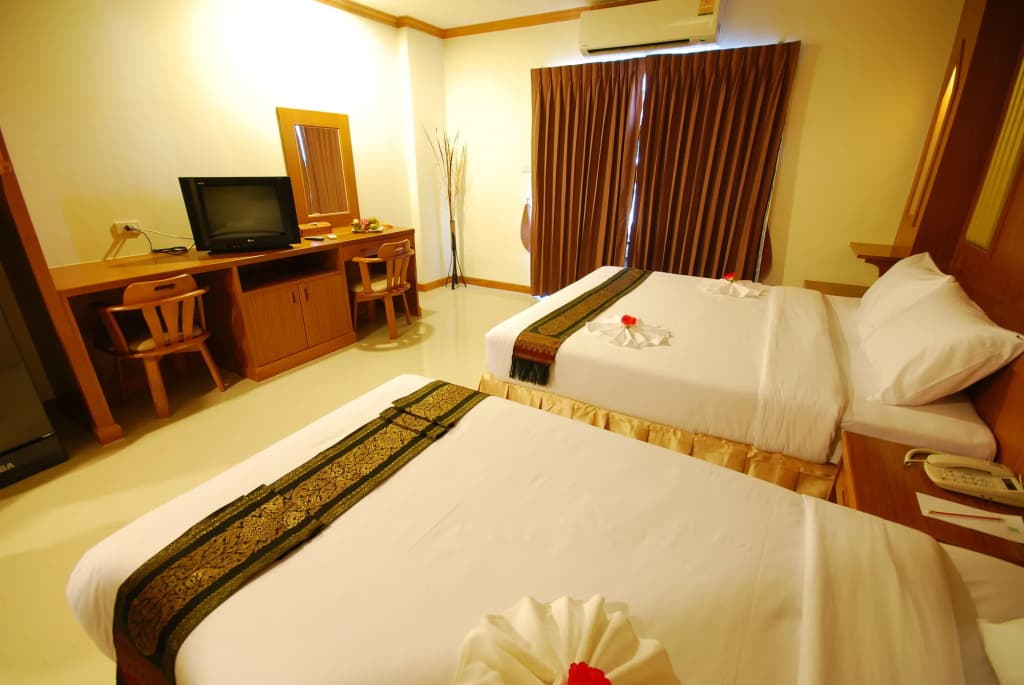 Embryo Hotel - photo 4
