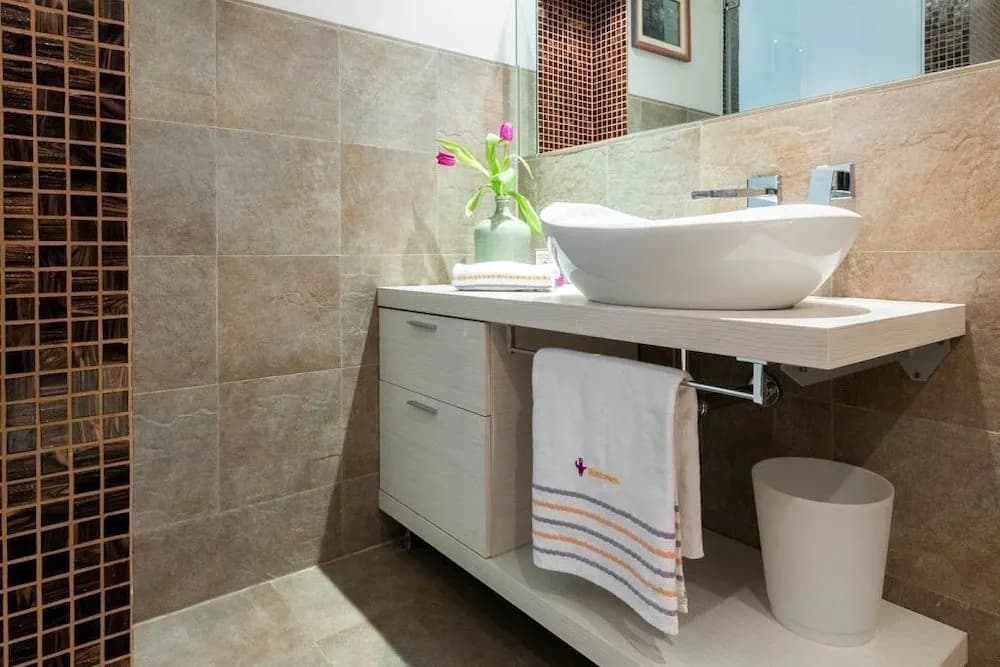 Hintown Conchetta - photo 9