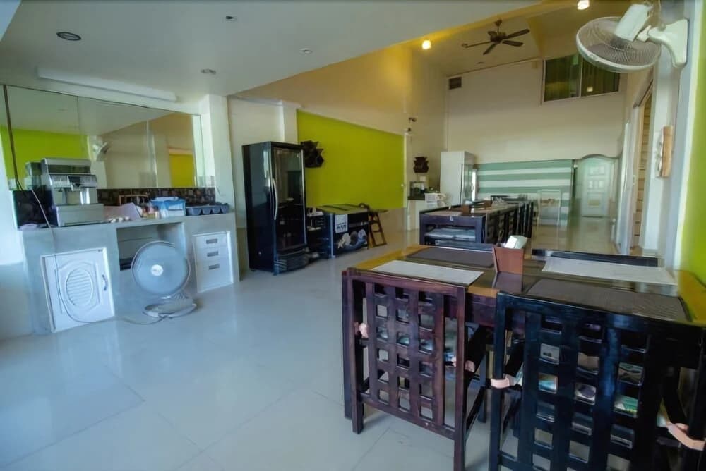HK Residence - photo 14