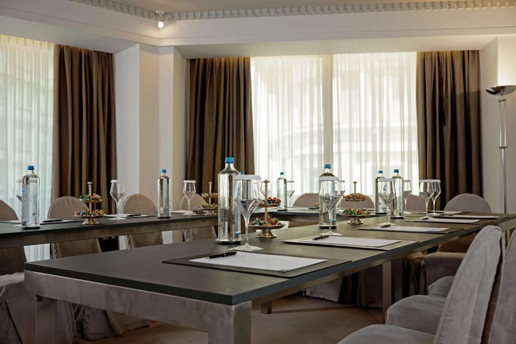 NJV Athens Plaza Hotel - photo 15