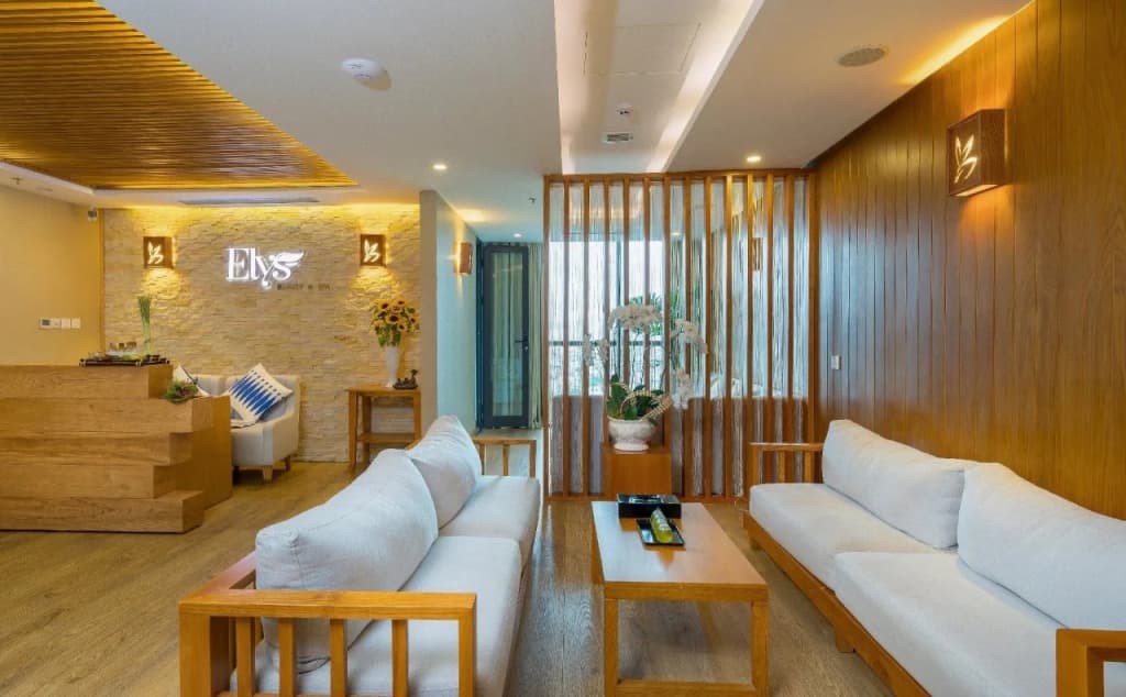 New Orient Hotel Danang - photo 18