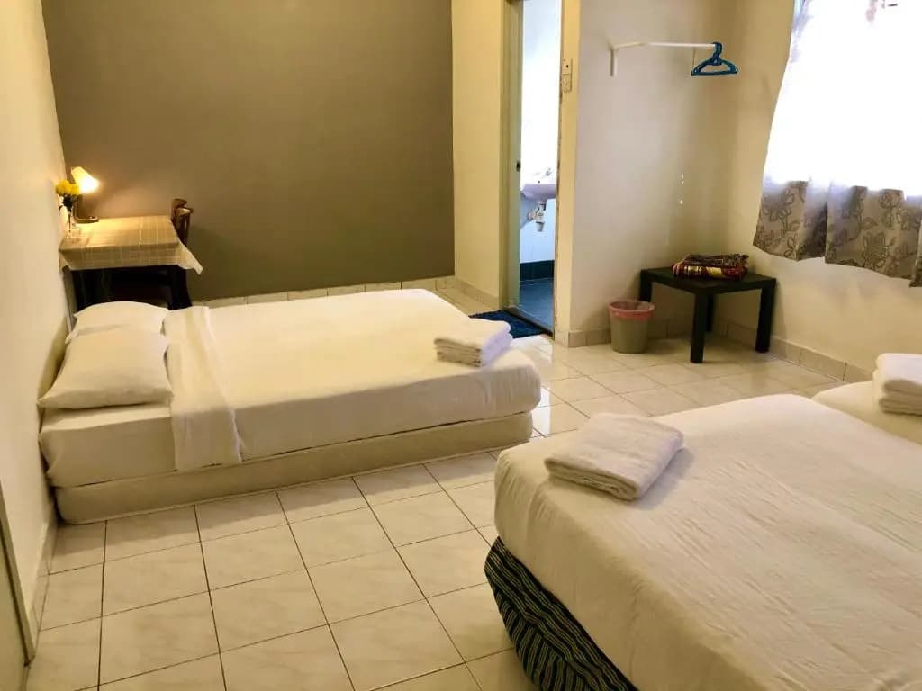 Bentong Makmur Guesthouse - photo 3