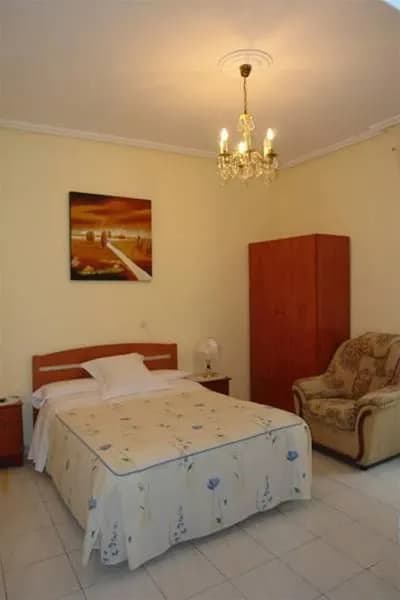 Hostal Dos Naciones - photo 10