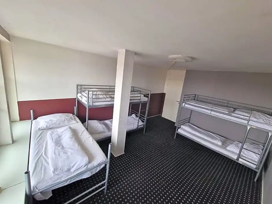Isas Hostel - main photo