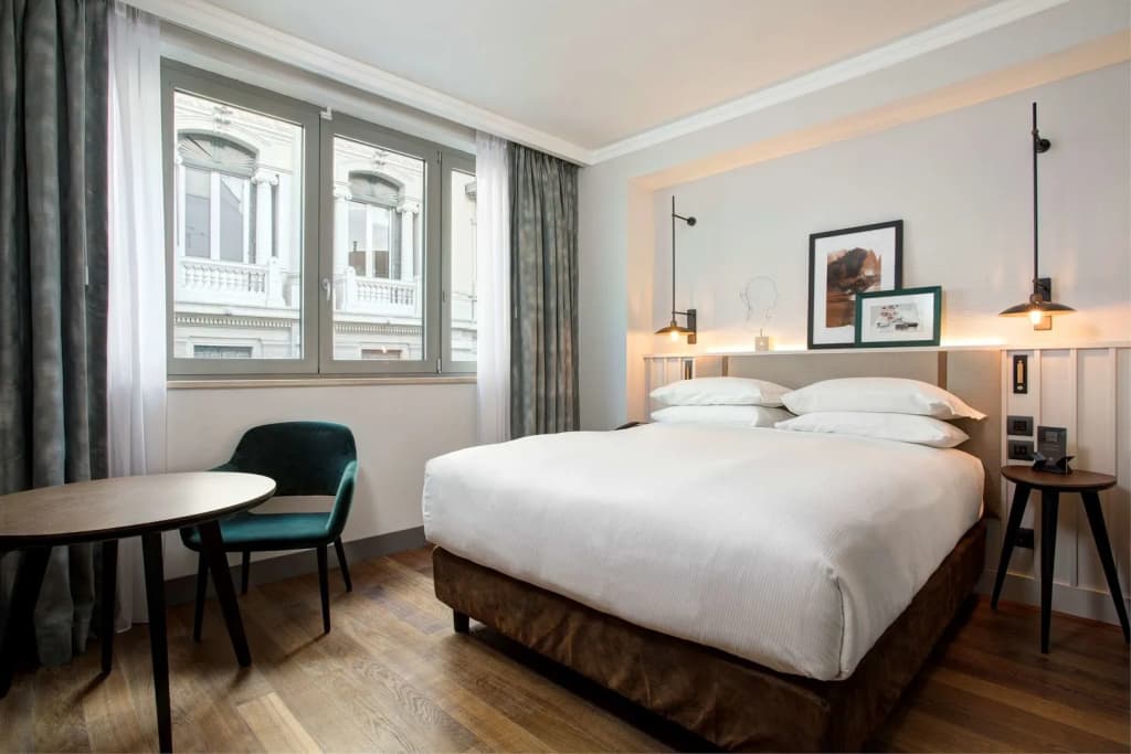 Hotel DoubleTree by Hilton Rome Monti - photo 7