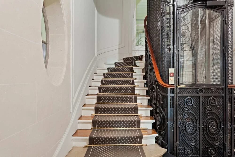 Beautiful Lavish Apartment for 6 in Paris VII by Guestready - photo 10