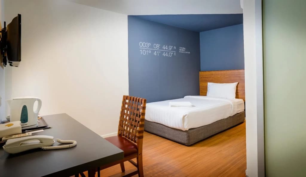 H Boutique Hotel Xplorer Maluri Cheras - photo 7