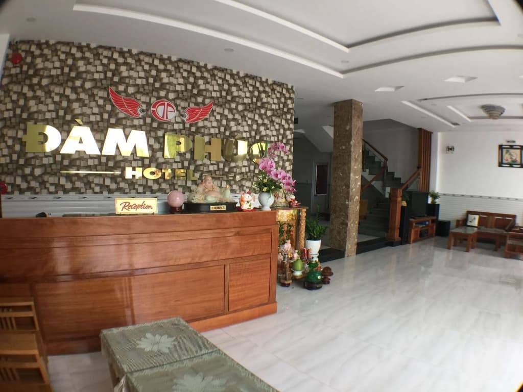 Dam Phuc Hotel - main photo