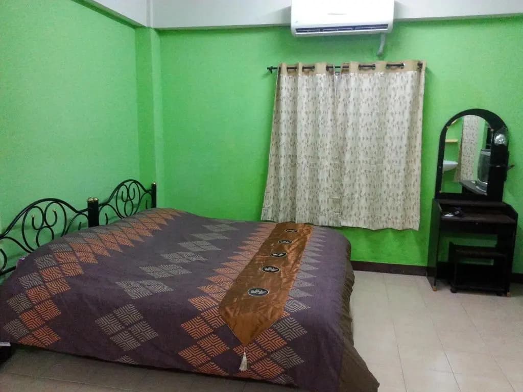 Roong-Arun Apartment - photo 5