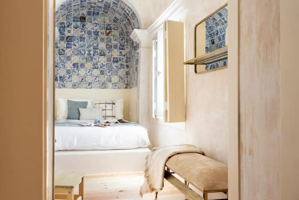 Alfama Design Suites - photo 3