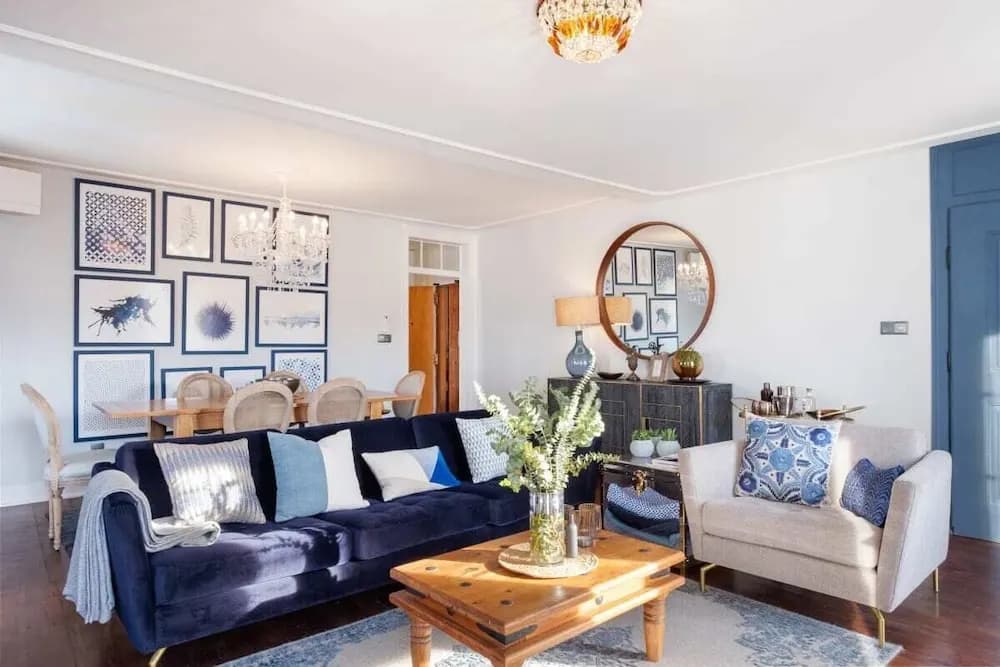 Bella Vista - Modern Classic in Heart of City - main photo