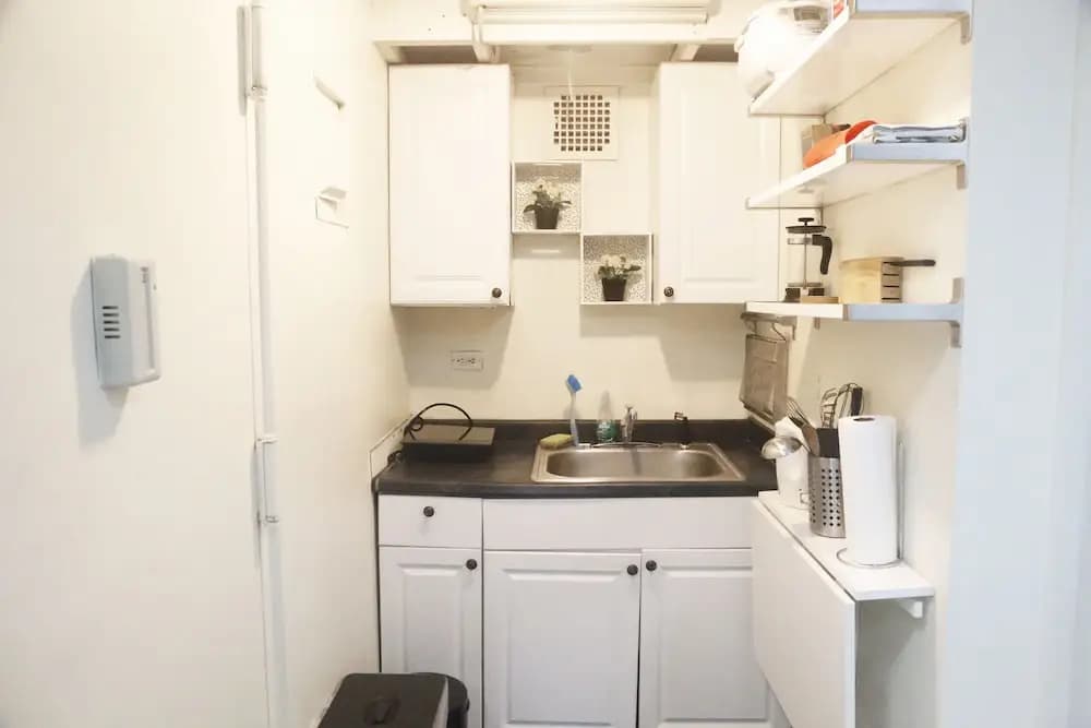 Bryant Park Studio Apartment next to Times Square - photo 10