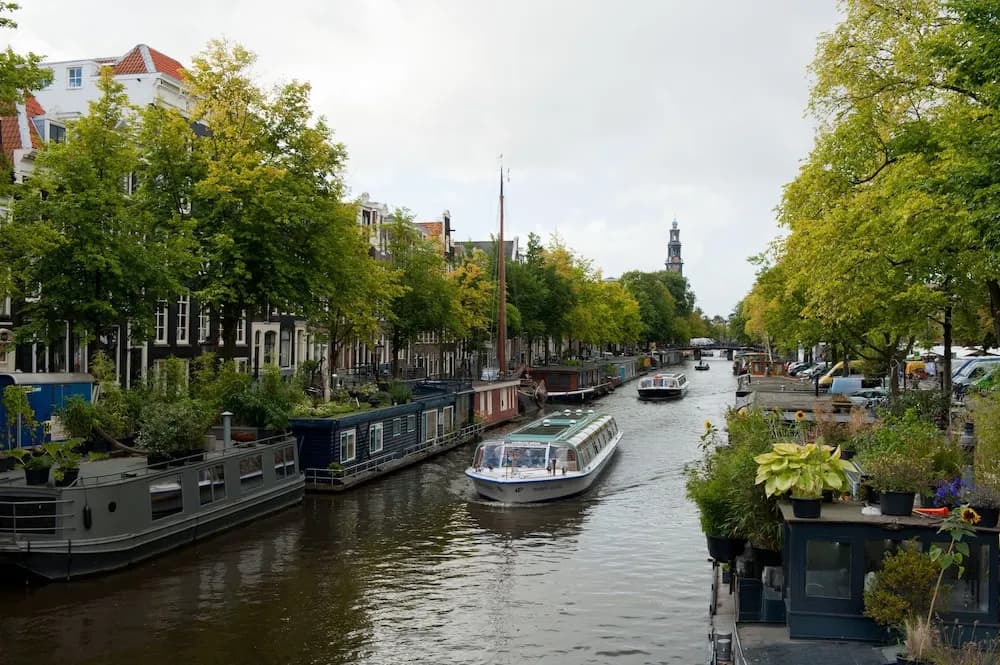 Lijnbaan Canal View Apartment - photo 11