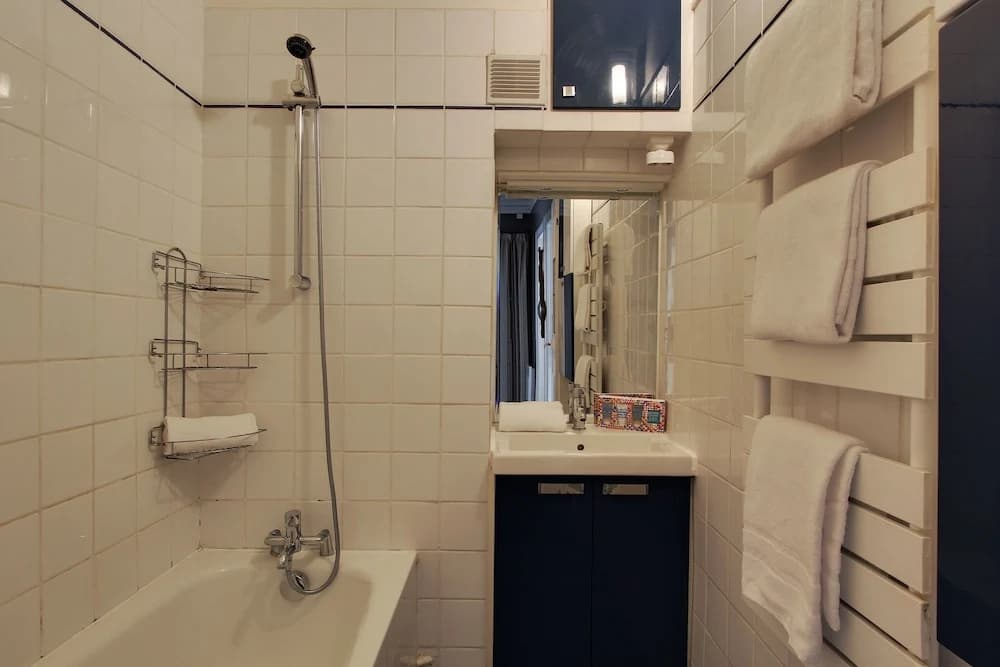 210176 - Comfortable Apartment for 6 People in the Heart of the Grands Boulevards - photo 8