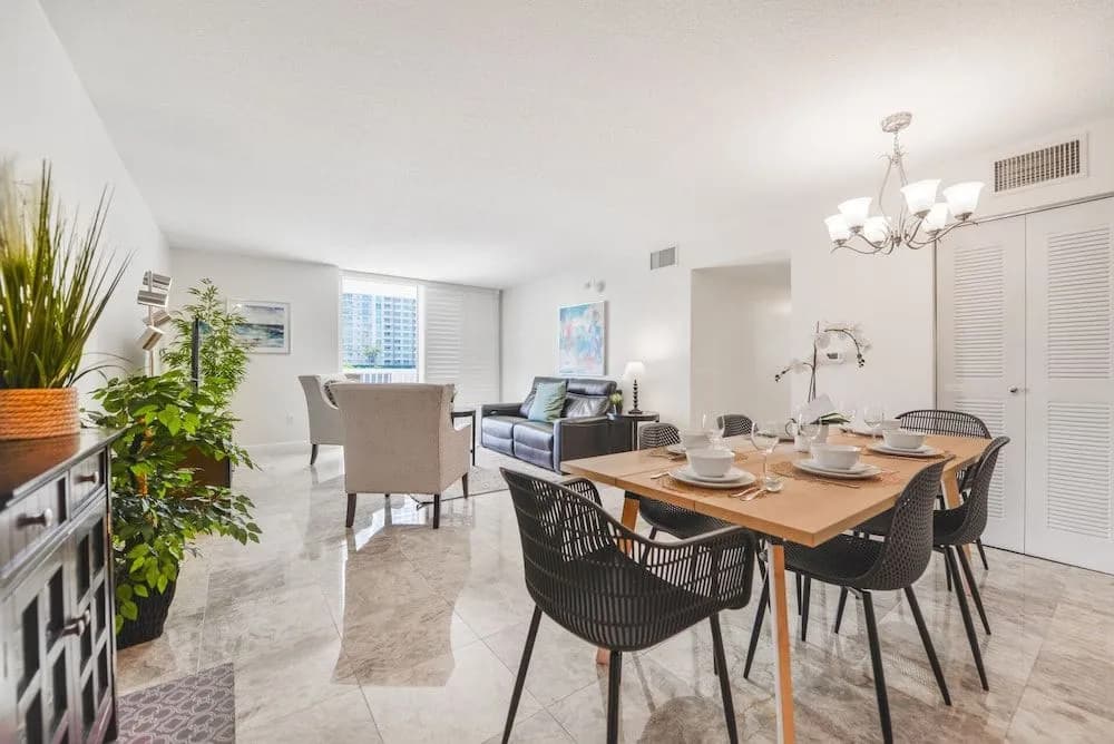 Ocean View Exquisite Brickell - photo 19