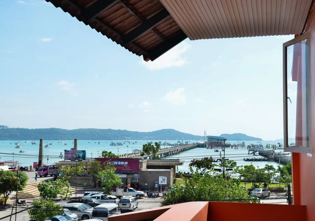 Anda Orange Pier Guesthouse - photo 23