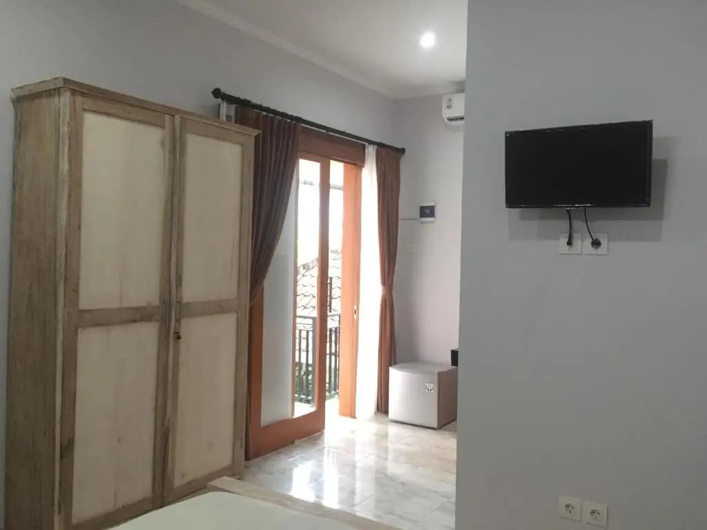 Taman Magendre Homestay - photo 5