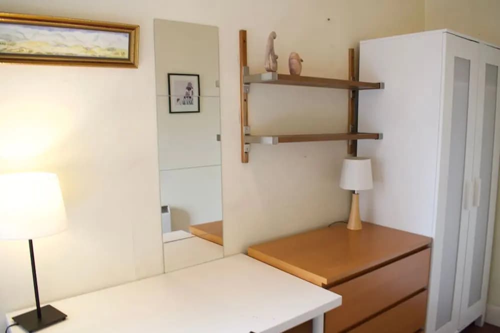 Traditional 3 Bedroom Apartment in Bruntsfield - photo 23