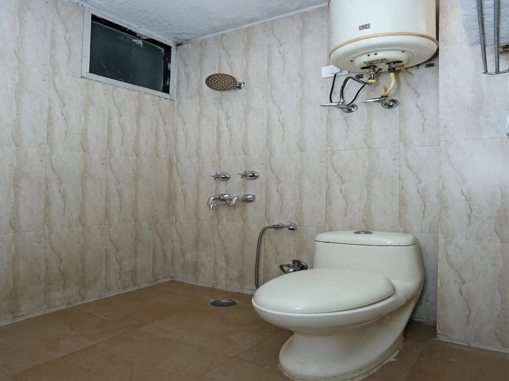 OYO 1482 Gem 92 - photo 9