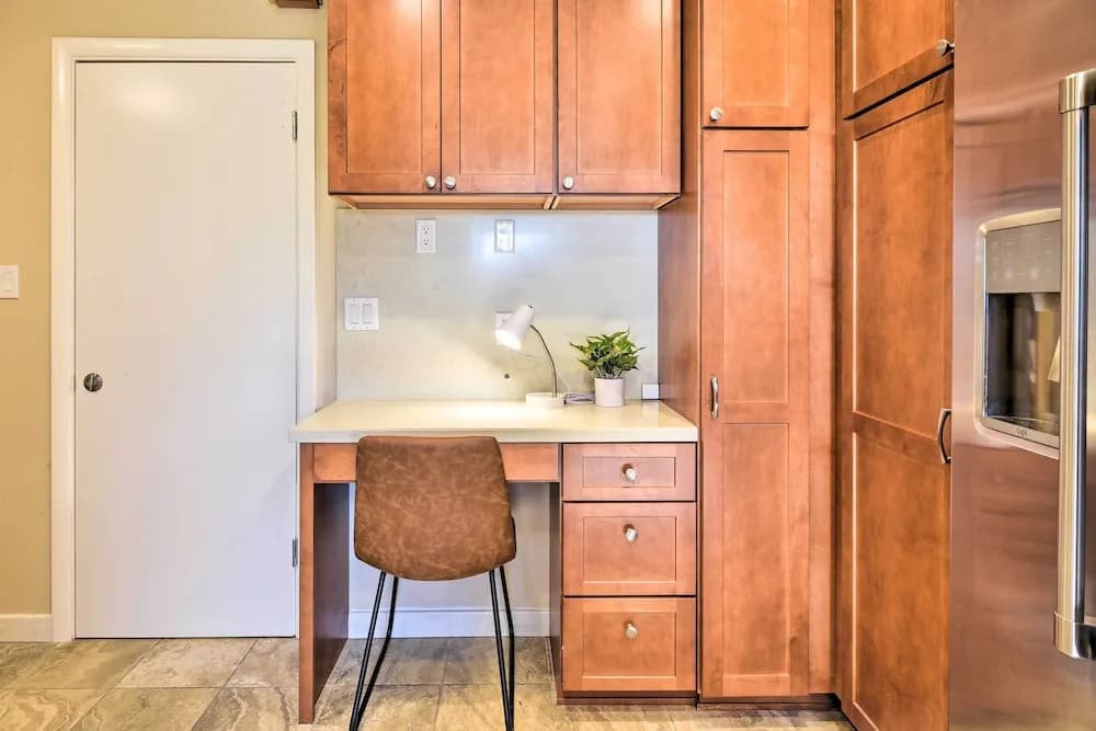 Los Angeles Suite ~ 12 Mi From Downtown! - photo 12