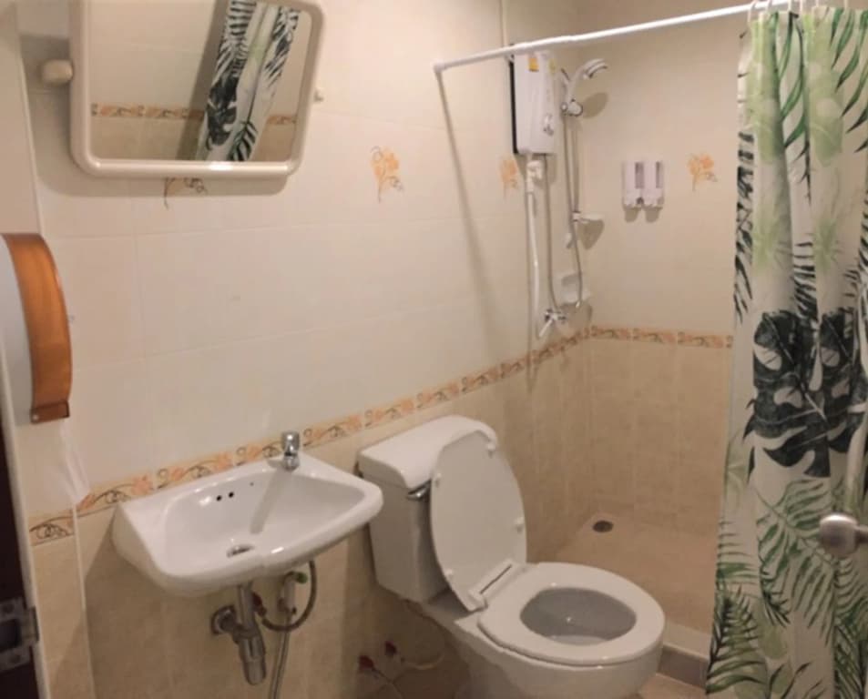 Nine Hostel - photo 7