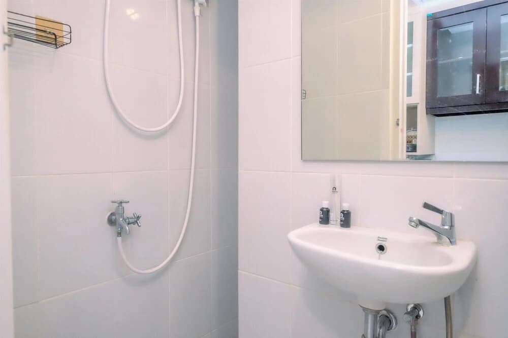 Homey And Relaxing Studio Tokyo Riverside Pik 2 Apartment - photo 7