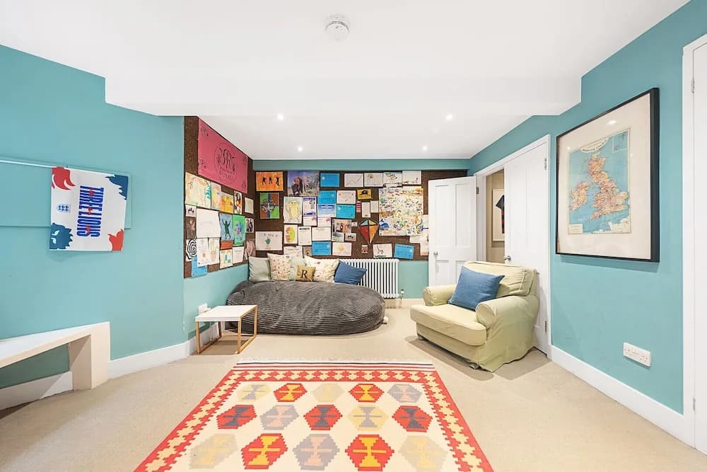Colourful on Ormiston Grove - photo 12