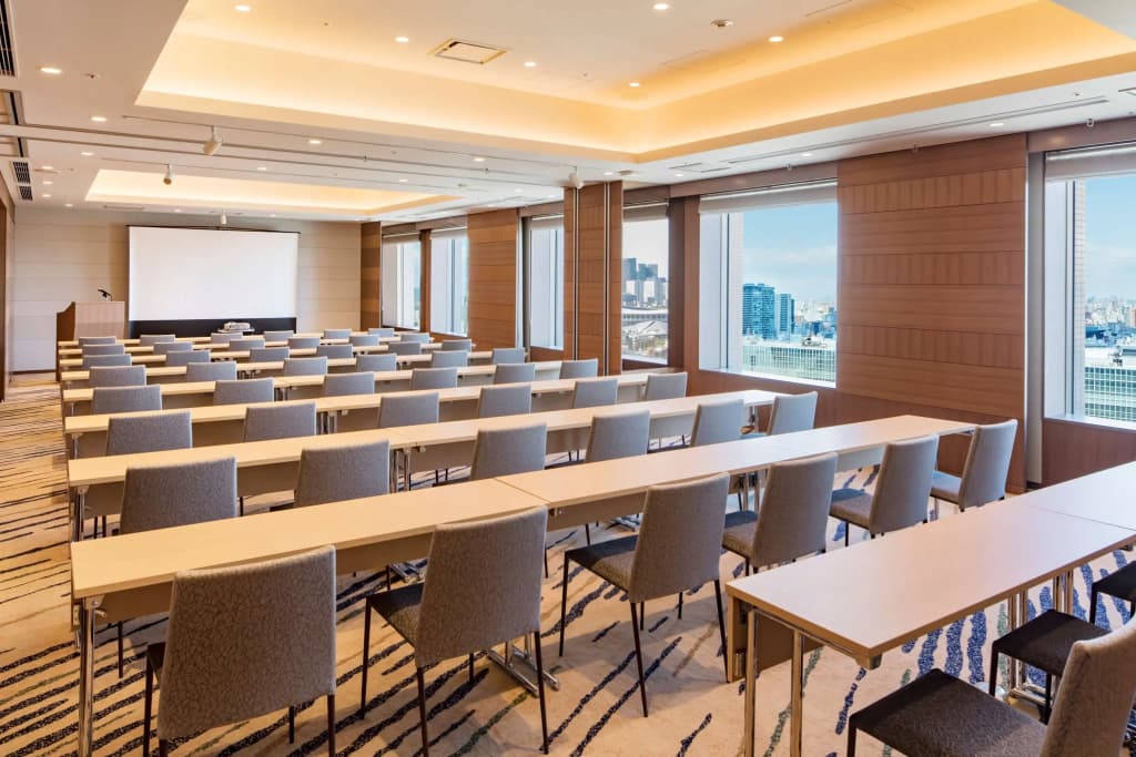 Century Southern Tower Hotel - photo 19