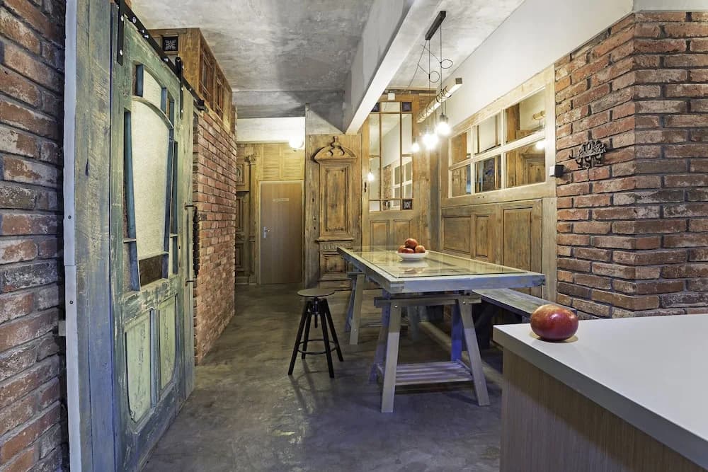 The Doors Apartments - photo 10