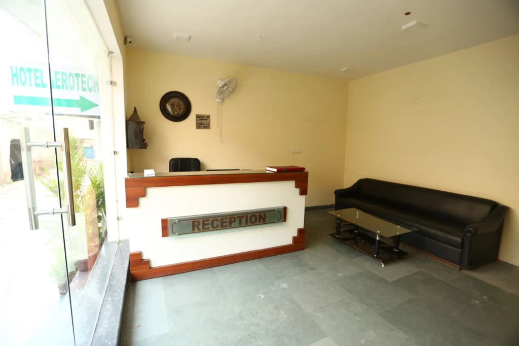 Hotel Marina - photo 2