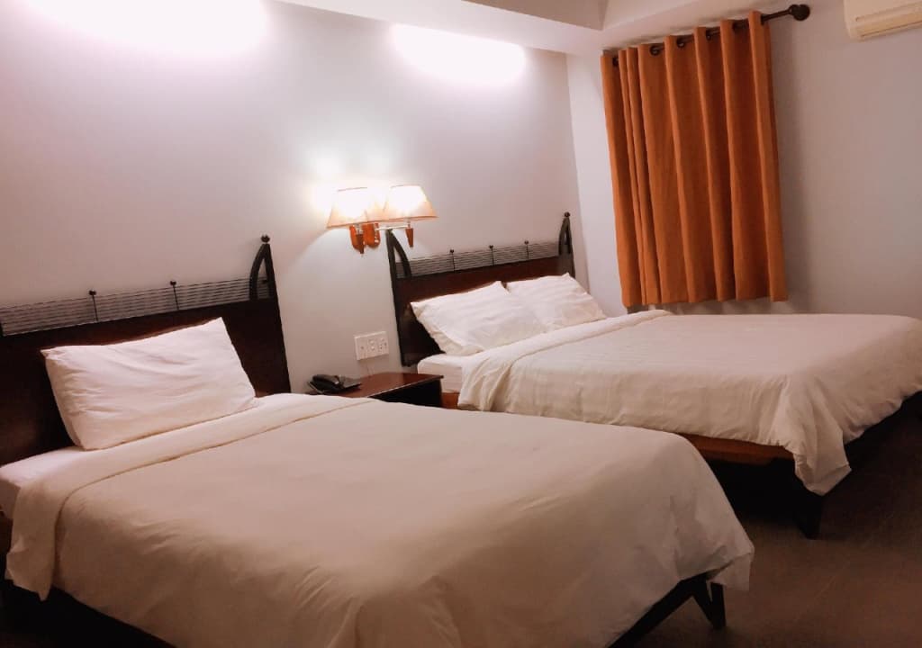 Tulip Hotel - photo 12