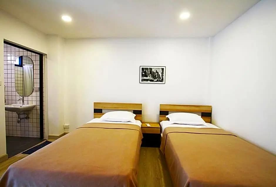 398 Hostel - photo 3