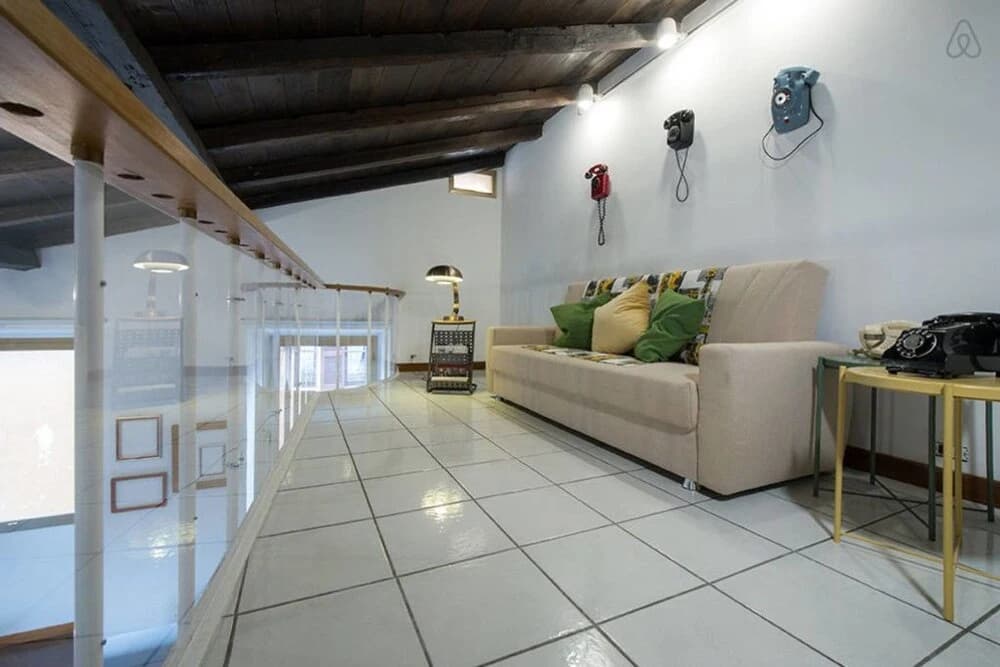 Large and Elegant 3 bed Flat in Central Location! - photo 11