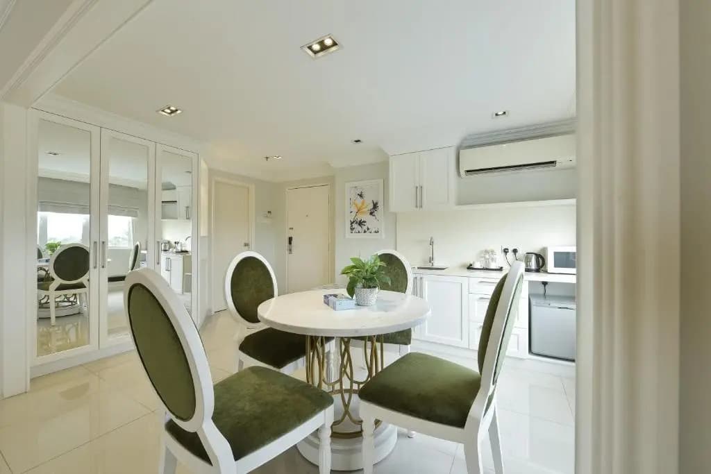 Savanna Hill Resort - photo 14