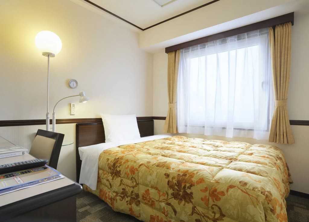 Toyoko Inn Tokyo Shinagawa Station Takanawa - photo 3
