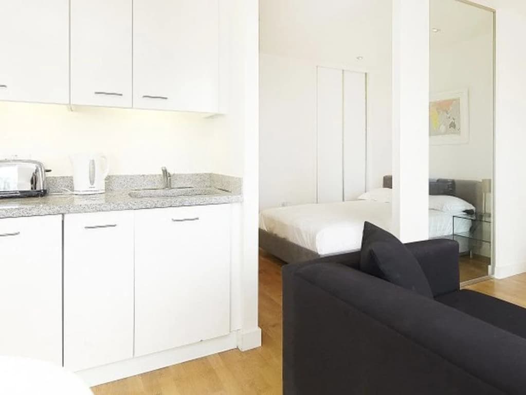 Sky Apartments - photo 2