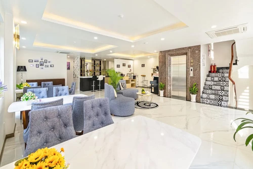 The Royal Hotel Apartment - Phu My Hung - main photo