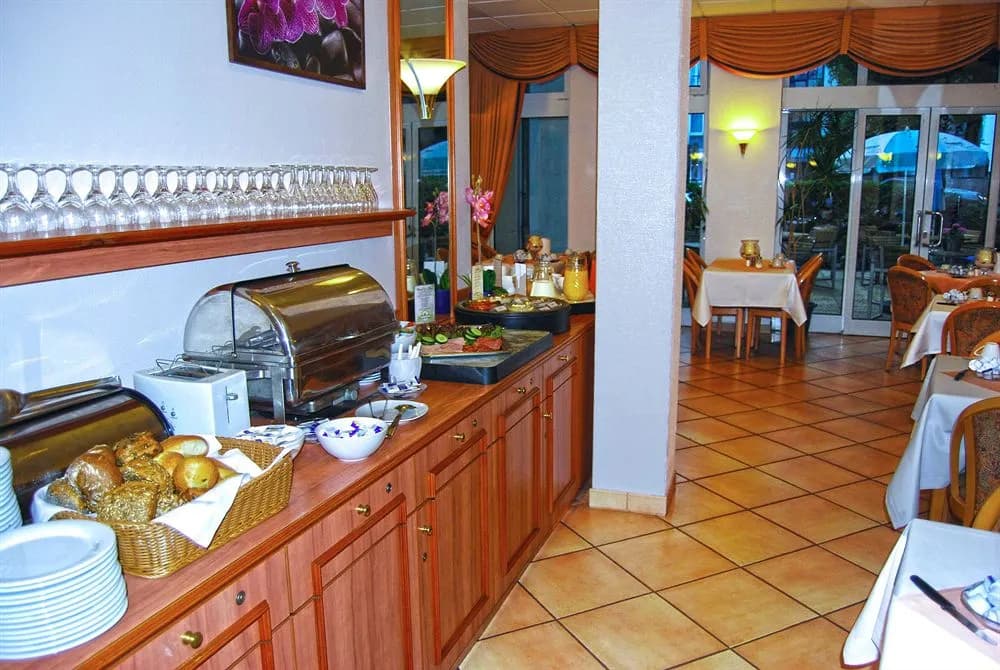 Hotel Alter Markt - photo 18