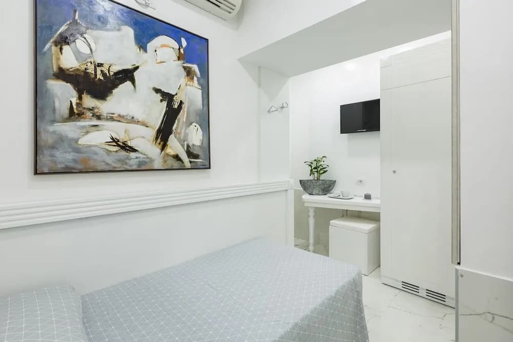 Little Aurelius Hotel - photo 21