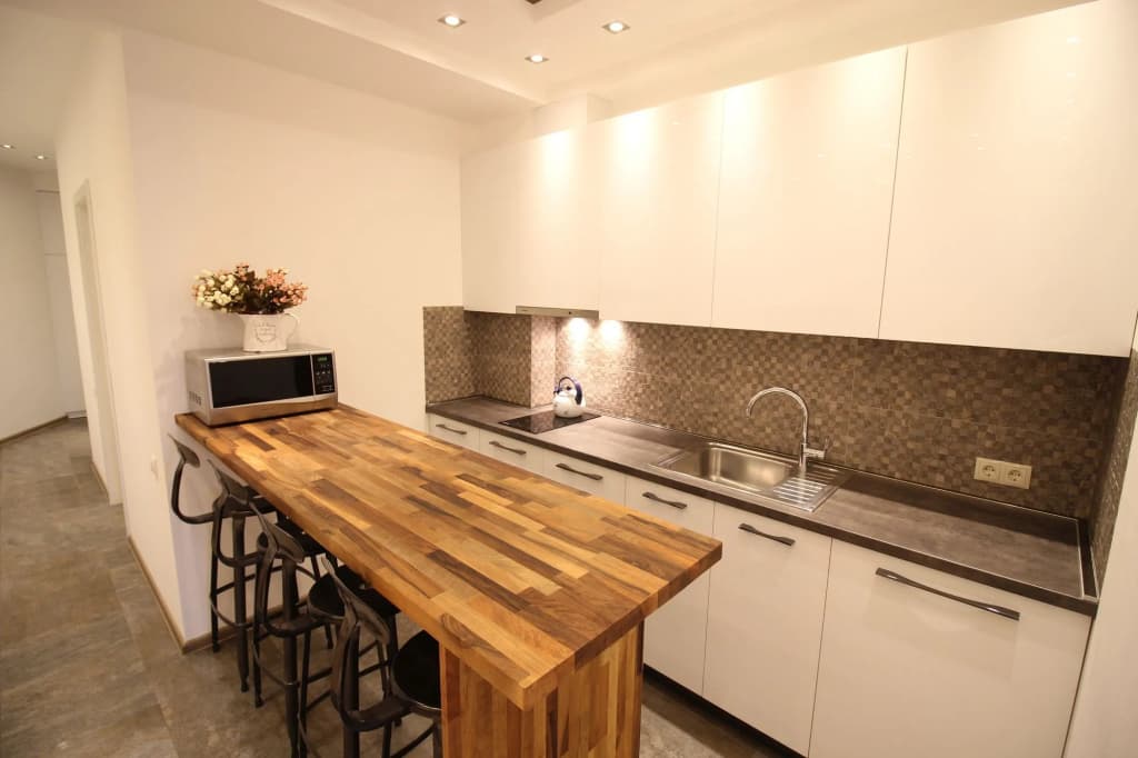 Super Luxury Apartments - photo 8