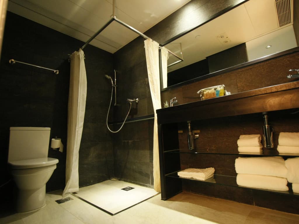Noble Park Hotel - photo 10