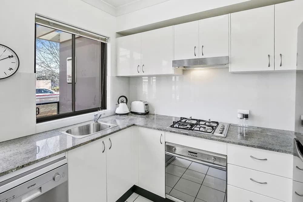 HOLT1 - Crows Nest -Holtermann Street - photo 7