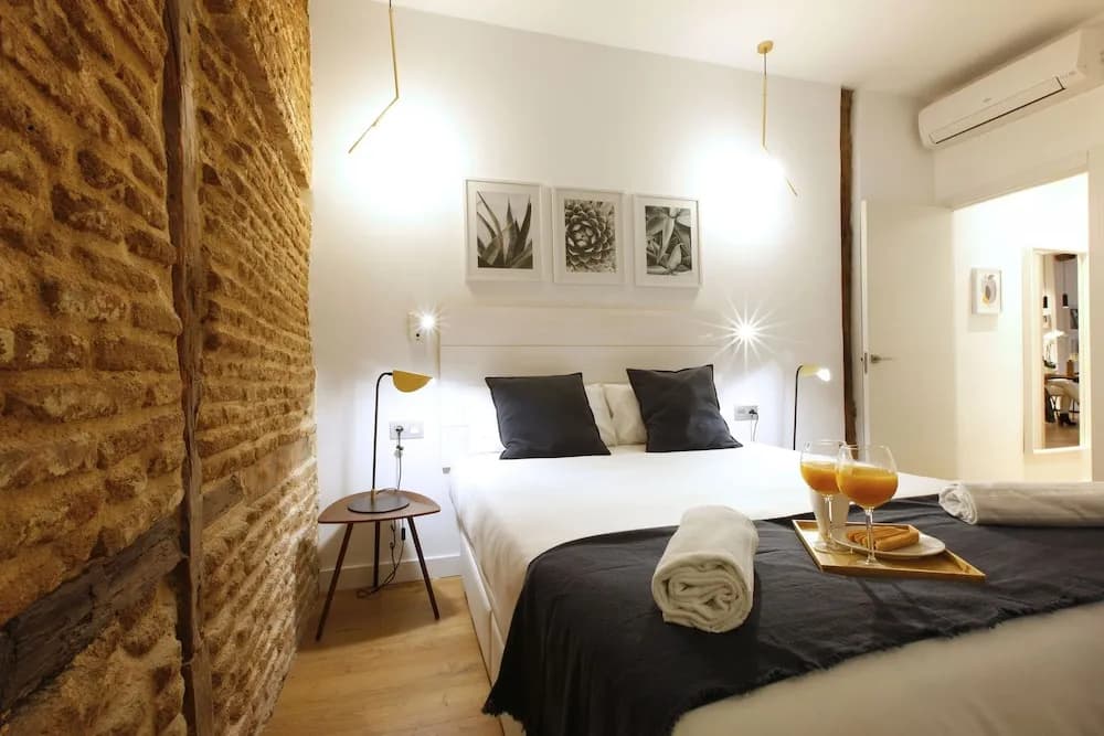 Madrid Centric VI by Madflats Collection - photo 6
