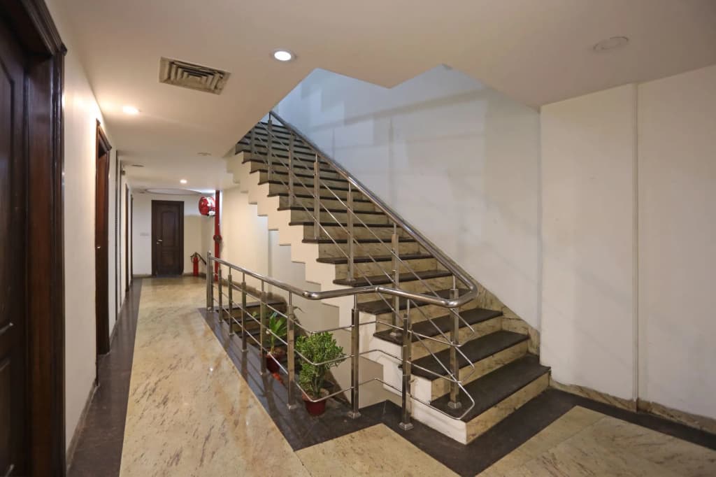 Alpine Tree Hotel - photo 13