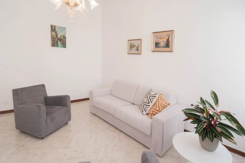 Riva Excelsior Apartment - photo 8