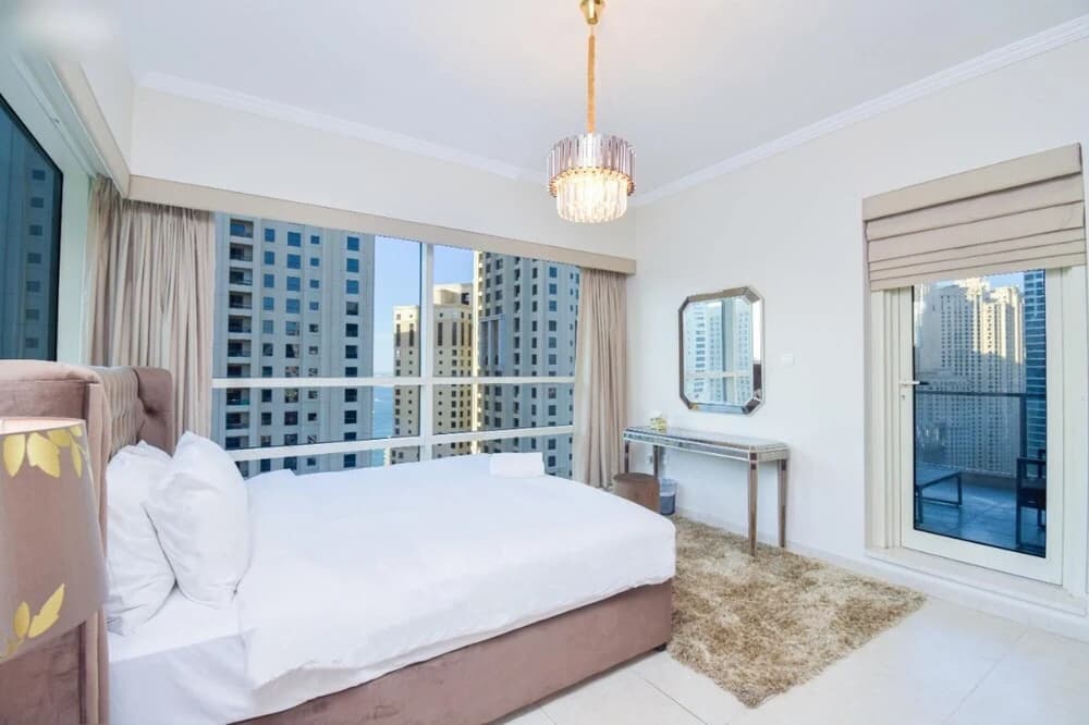 2B Apt With Waterfront View JBR - photo 3