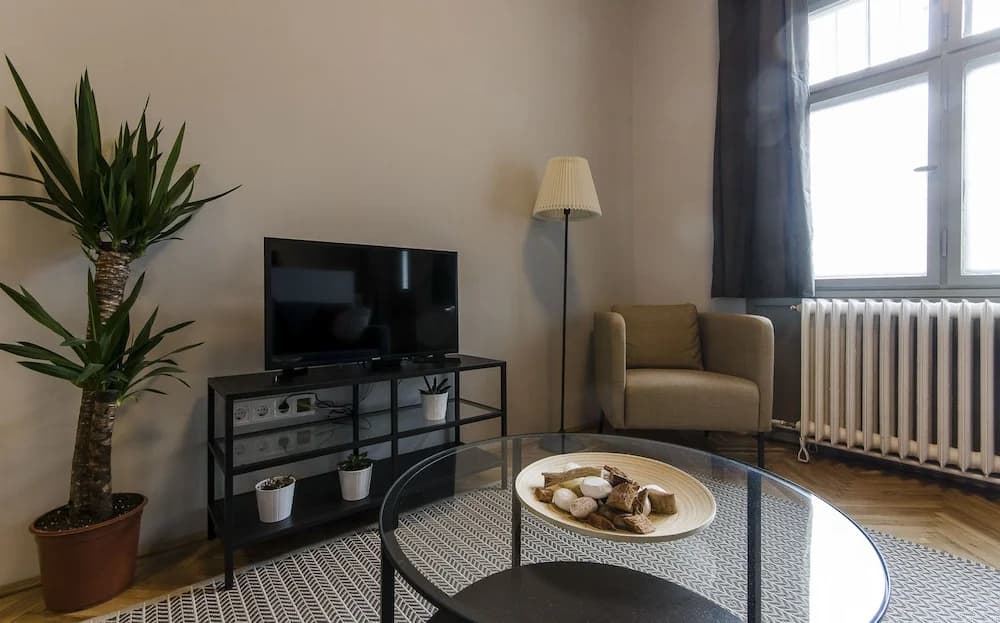 Bergamot Apartment - photo 10
