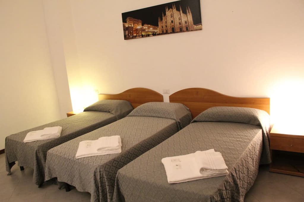 Guest House Brianza Room - main photo